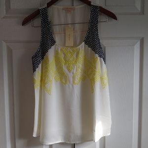 Skies are blue tank size small